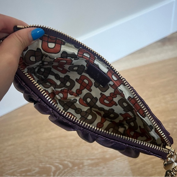 Gucci purple metallic clutch wristlet chain bag - Picture 5 of 5
